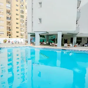  Apartment Beautiful Sea Views Pool &